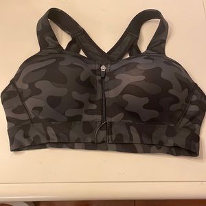 Black n gray camo sports bra